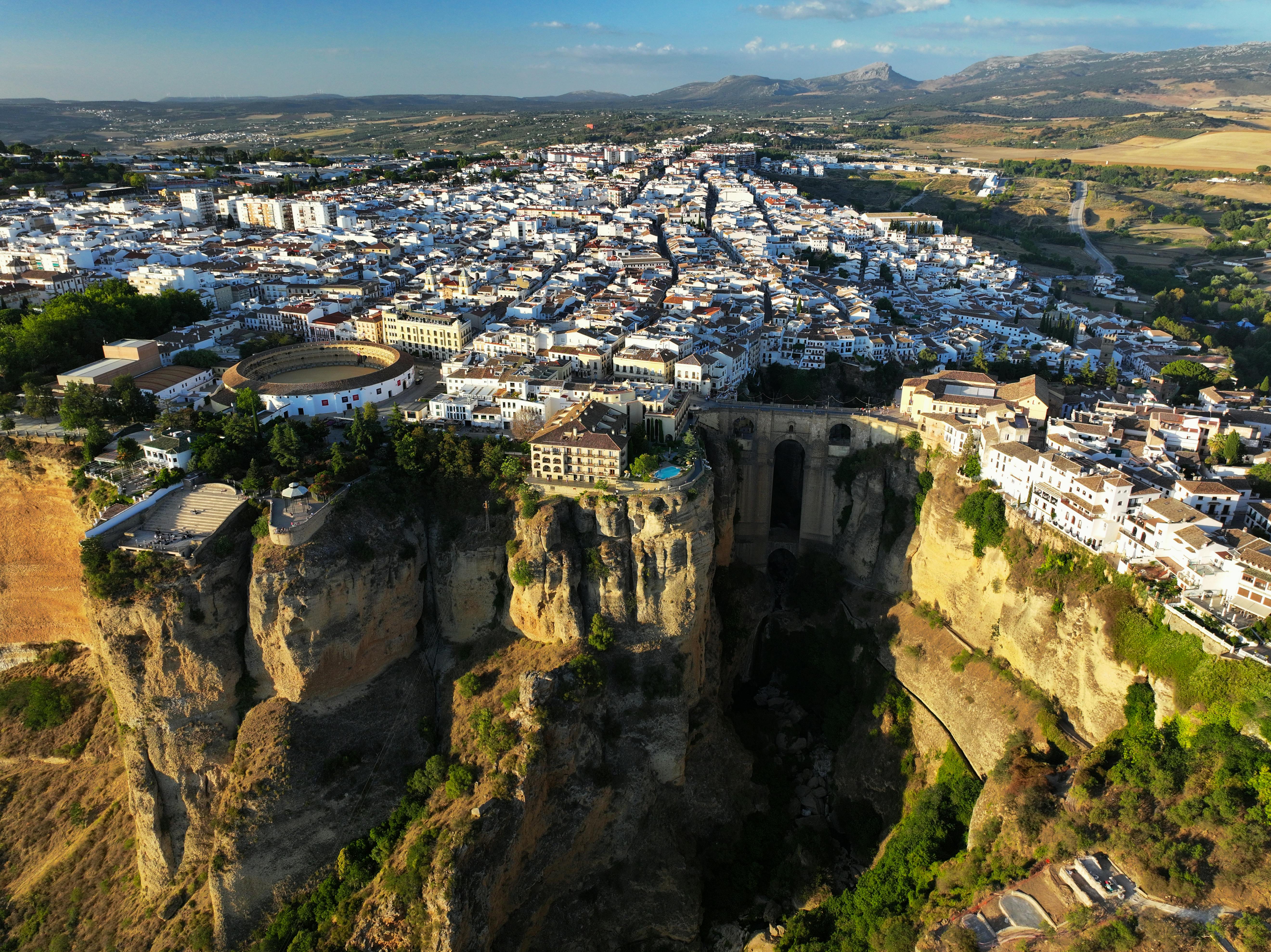 How To Get From Malaga To Ronda (2024): Transportation Guide